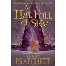 Hat Full of Sky ( Discworld 30 ) PB